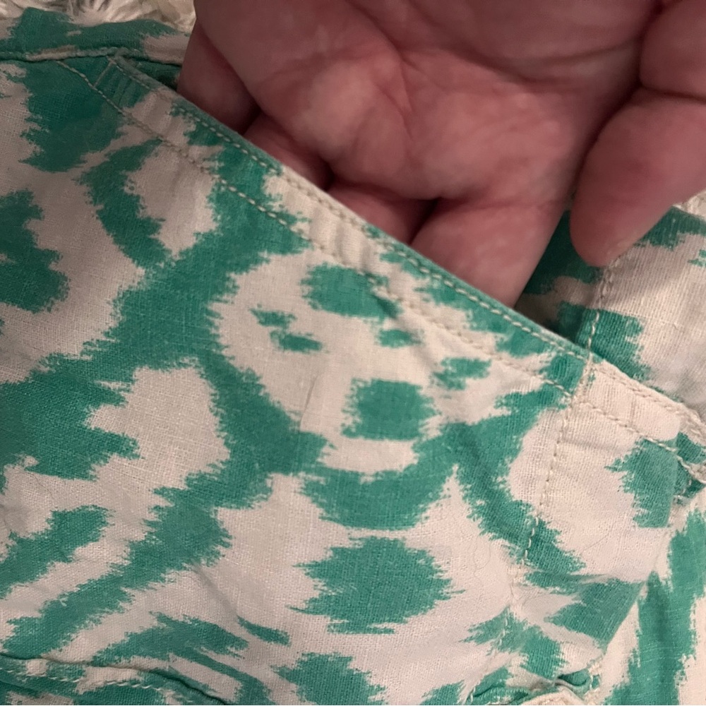 Patterned Shorts - Picture 4 of 5